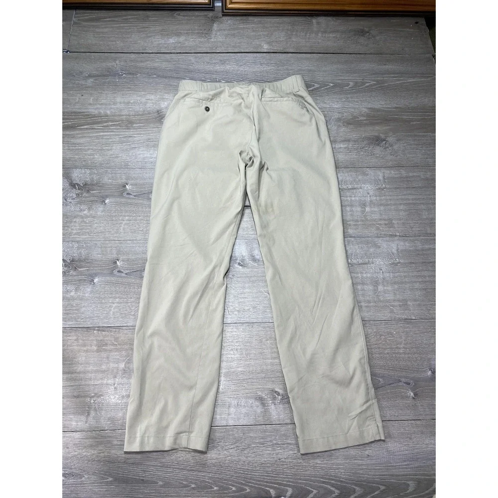 Under Armour Pants Mens 34x32 Khaki Golf Chino Stretch Performance Flat Front‎